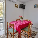 Apartamento With A Parking Space Zablace, Sibenik - 4219
