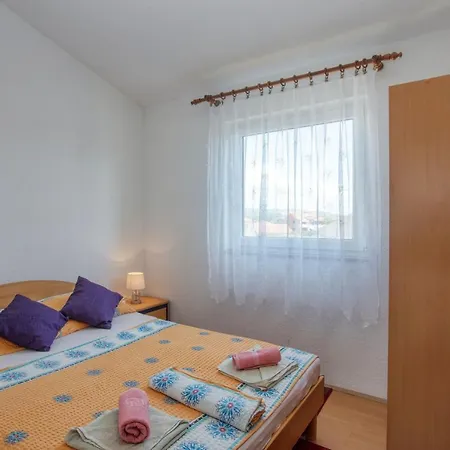 Apartments With Parking Space Zablace, Sibenik - 4219 Apartment