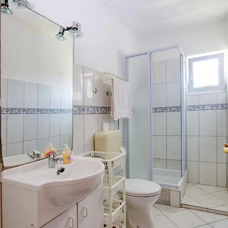 Apartamento With Parking Space Zablace, Sibenik - 4219