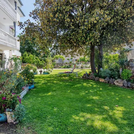 Apartamento With A Parking Space Zablace, Sibenik - 4219 Zablaće